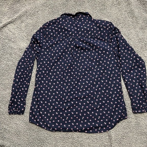 Navy Blue Floral Half Button Shirt size Medium - Picture 8 of 8